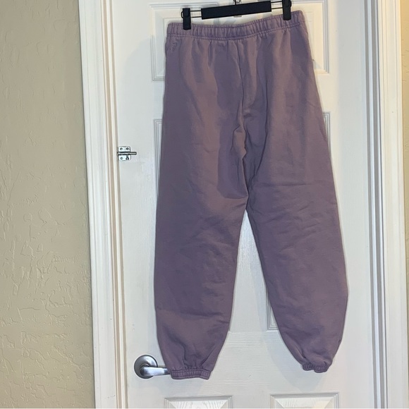 Aritzia TNA Extra Fleece Sweatpants Purple Size Small - Picture 11 of 11